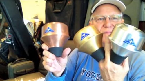 Steve Dillard using BESTBRASS wah-wah & Cool Jazz mute